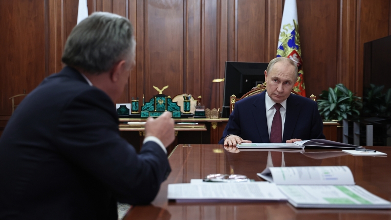 Мутко рассказал Путину о намерении «Дом.РФ» привлечь до 30 млрд на IPO