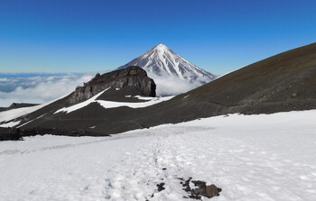На Камчатке спасли туристов, застрявших на Авачинском перевале