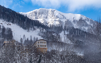 На курорте «Красная Поляна» выпал первый снег
