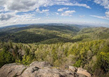 В Красноярском крае пропала семья туристов с ребёнком