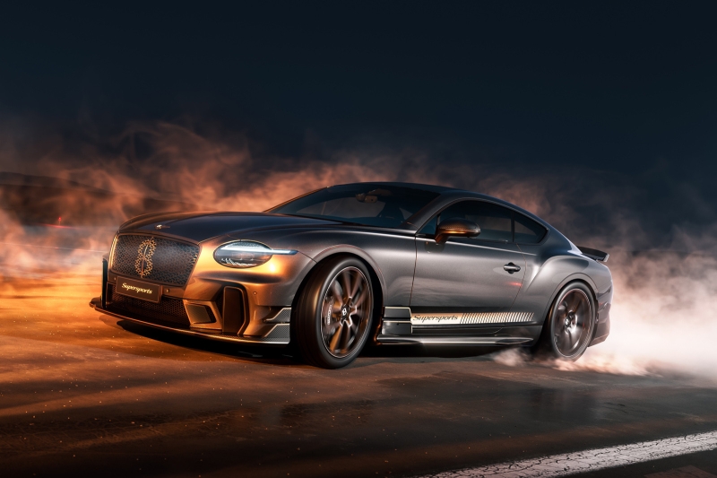 Bentley Continental GT Supersports: скромный вес, «чистый» 666-сильный V8 и задний привод