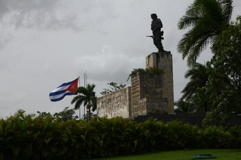 Курорт Ольгин на Кубе пострадал от урагана 