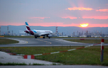 В Европе мужчина несколько месяцев выдавал себя за пилота пассажирского самолёта