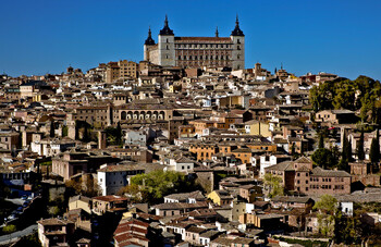 В испанском Толедо вводят новые правила для тургрупп