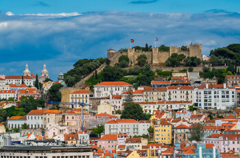 Визовый центр Португалии в РФ остановил приём заявлений до конца года