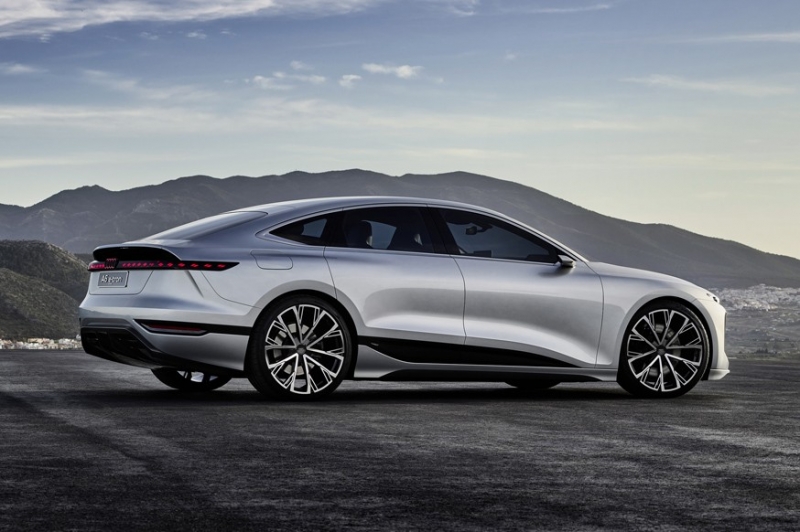 Audi RS6 E-tron получит силовую установку, мощность которой будет около 600 л.с.