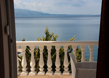 Названы сайты для поиска частного жилья в отсутствие Airbnb