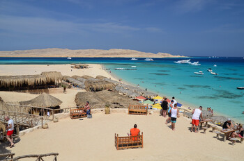 В Хургаде меняют схему оплаты ПЦР-тестов по прилёту