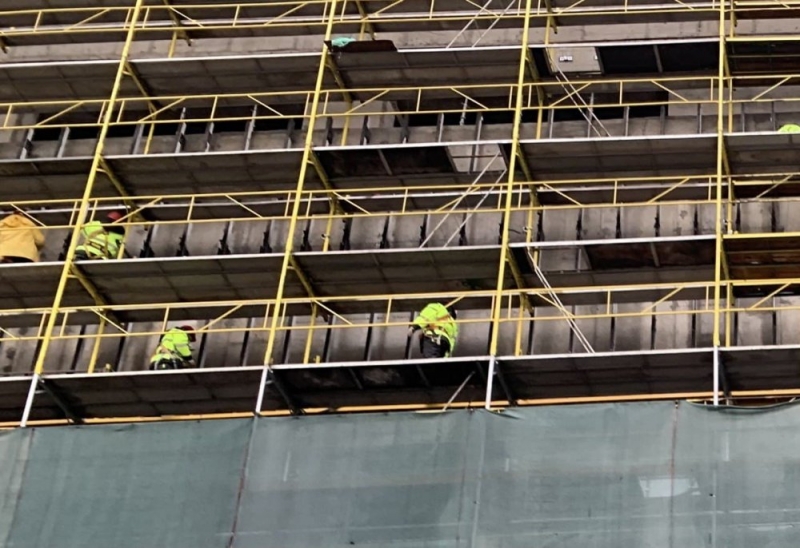 В Малом Сухаревском переулке ведется строительство жилого дома и учебно-спортивного центра